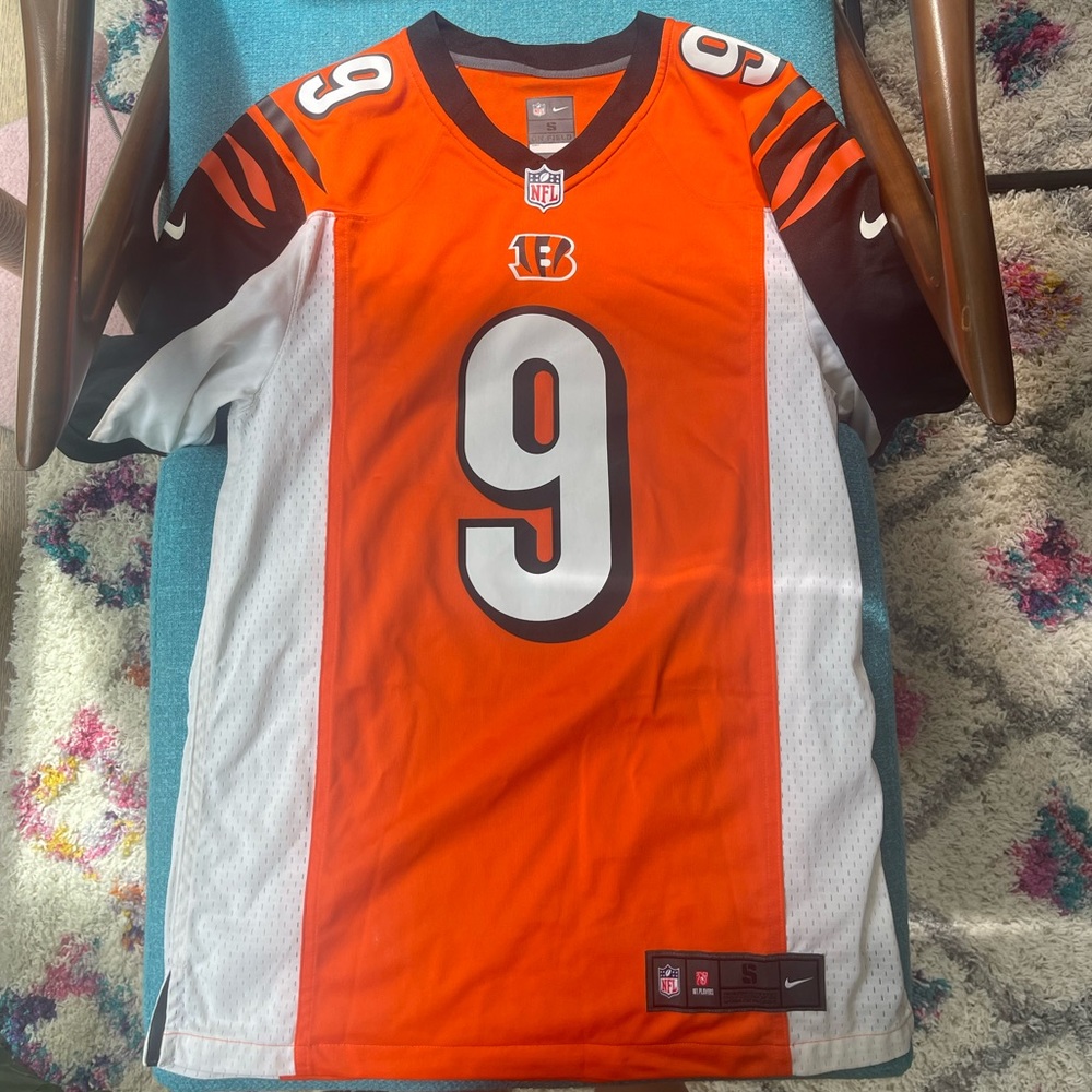 Nike Cincinnati Bengals #9 Joe Burrow On Field
Orange Home Jersey